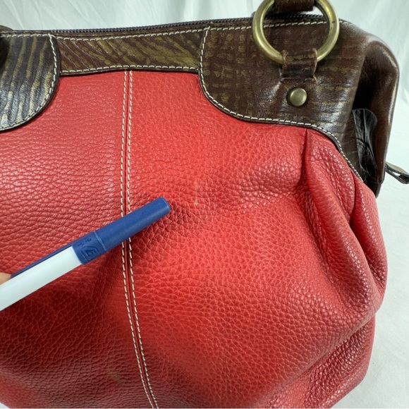 Puntotres Red Leather Large Rounded Satchel Hand Bag - Picture 6 of 12